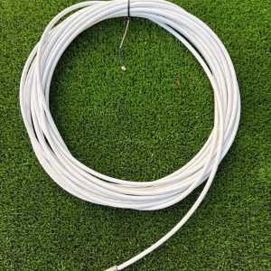 Rollo de cable de acero blanco plastificado de 13,50 m con guardacabo metálico en el extremo, repuesto para la cinta superior de redes de pádel y tenis